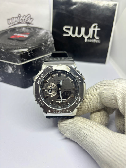 GM2160 Metal — Silver Edition