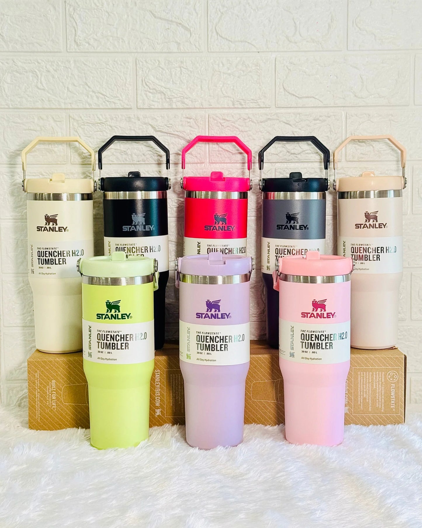 IceFlow Flip Straw Tumbler