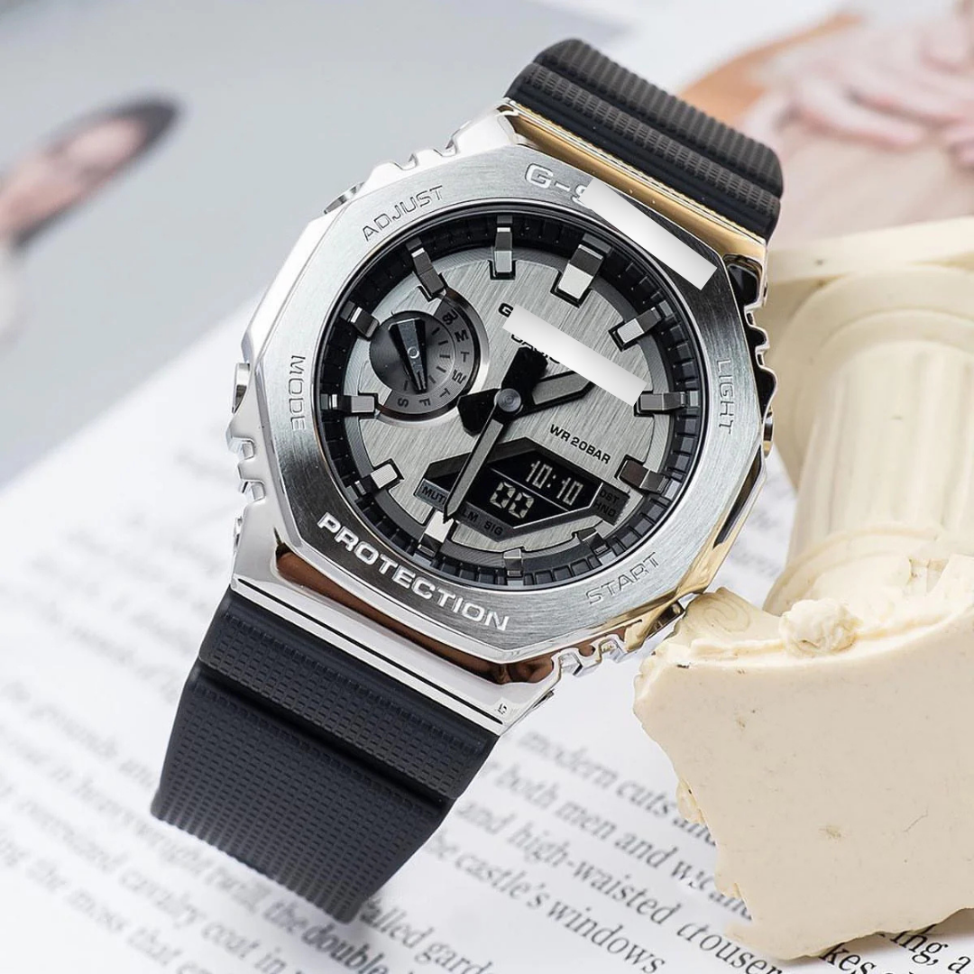GM2160 Metal — Silver Edition