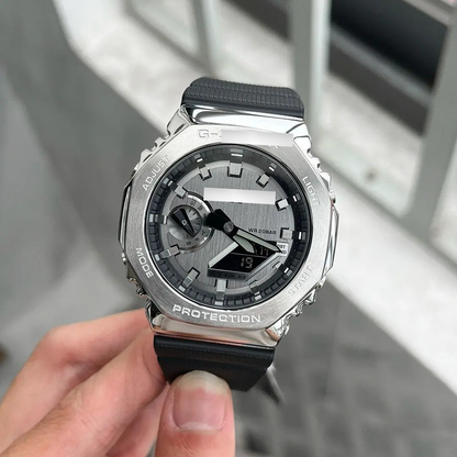 GM2160 Metal — Silver Edition