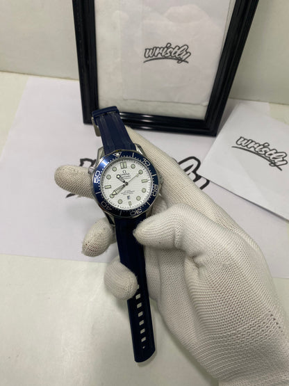 Seamaster Diver 300 Summer WHITE