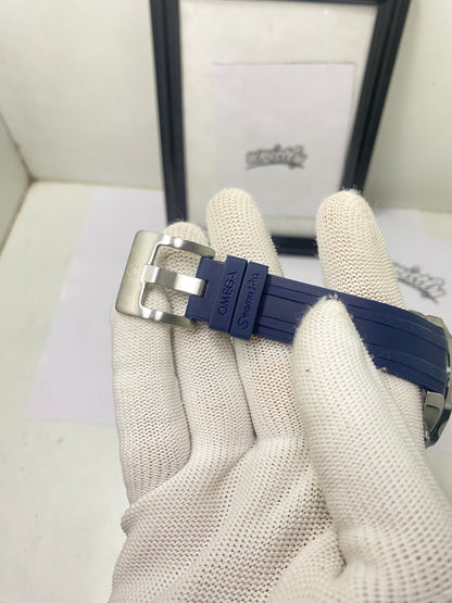 Seamaster Diver 300 Summer WHITE