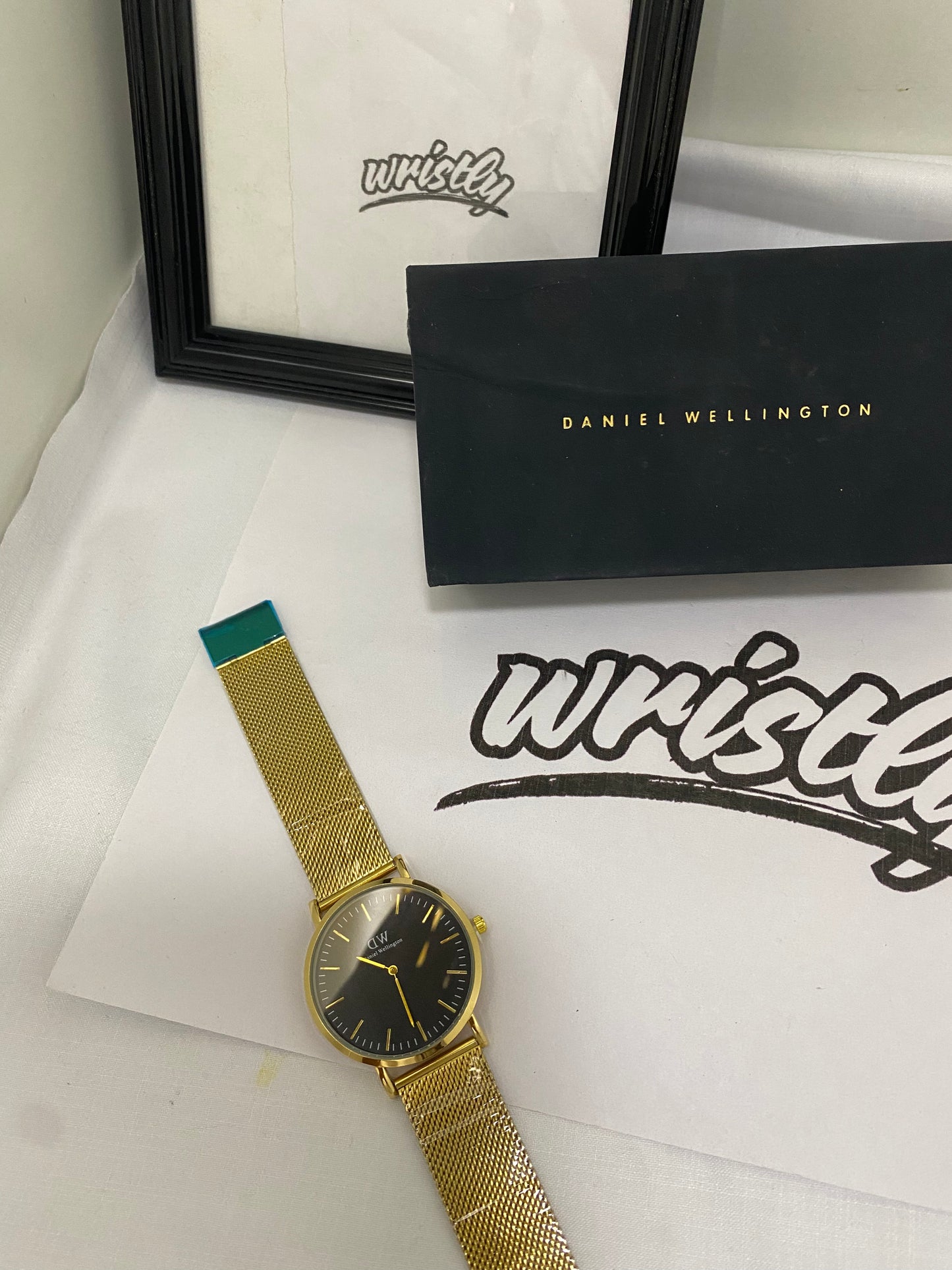 DW GOLD Round Mesh Chain