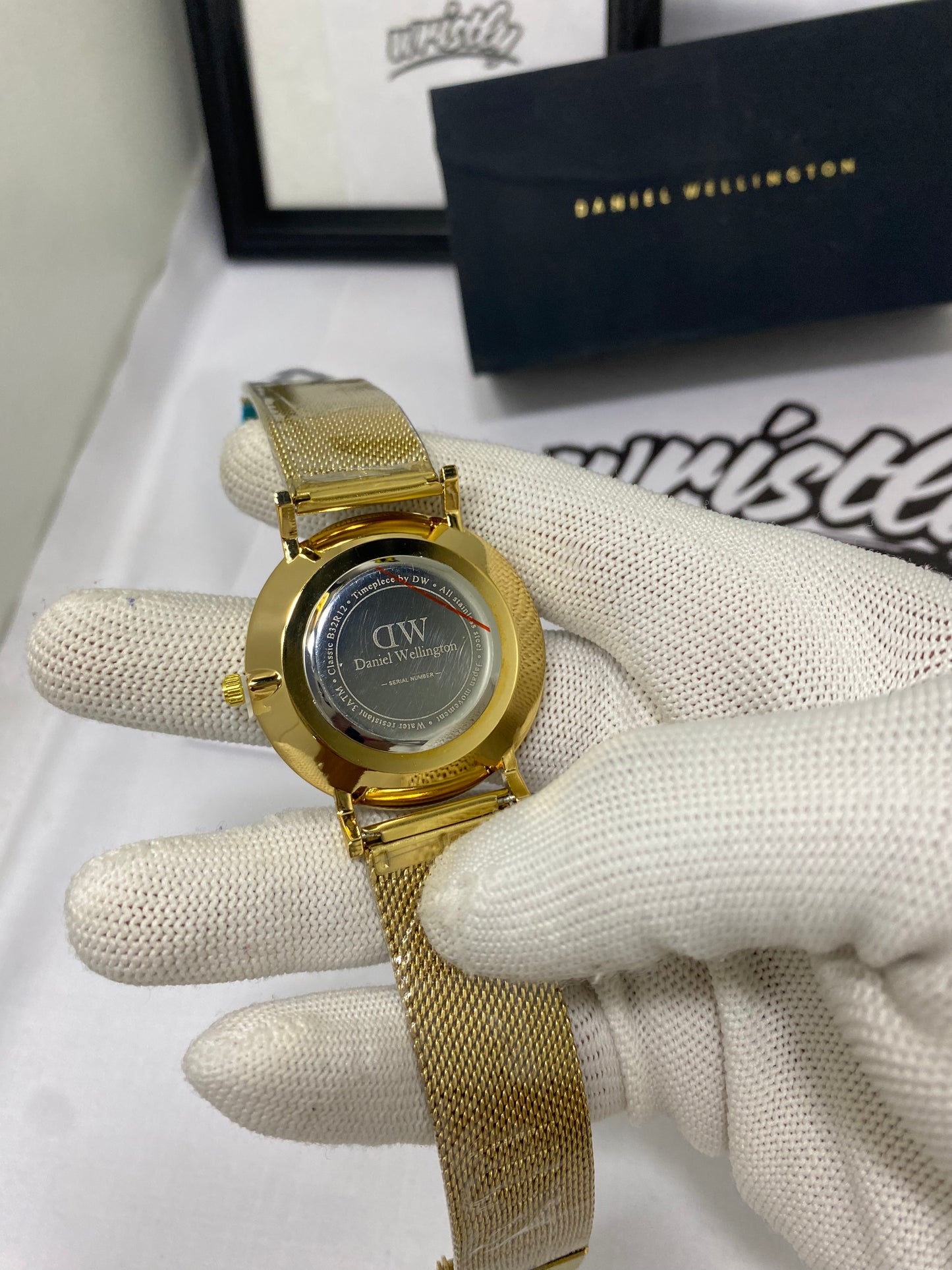 DW GOLD Round Mesh Chain