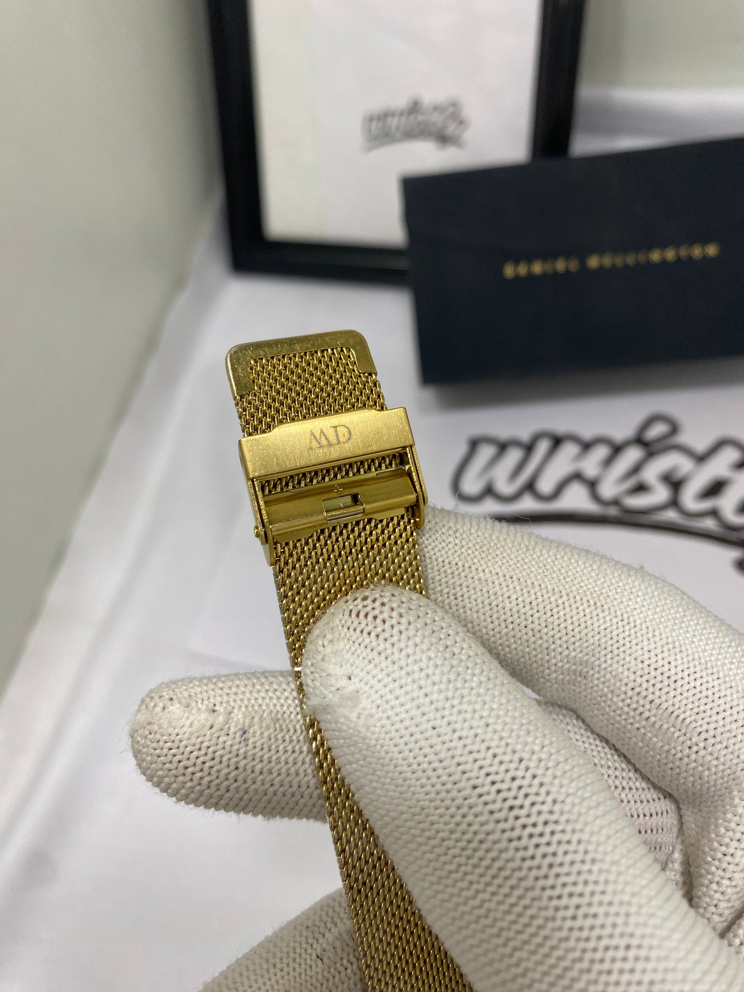 DW GOLD Round Mesh Chain