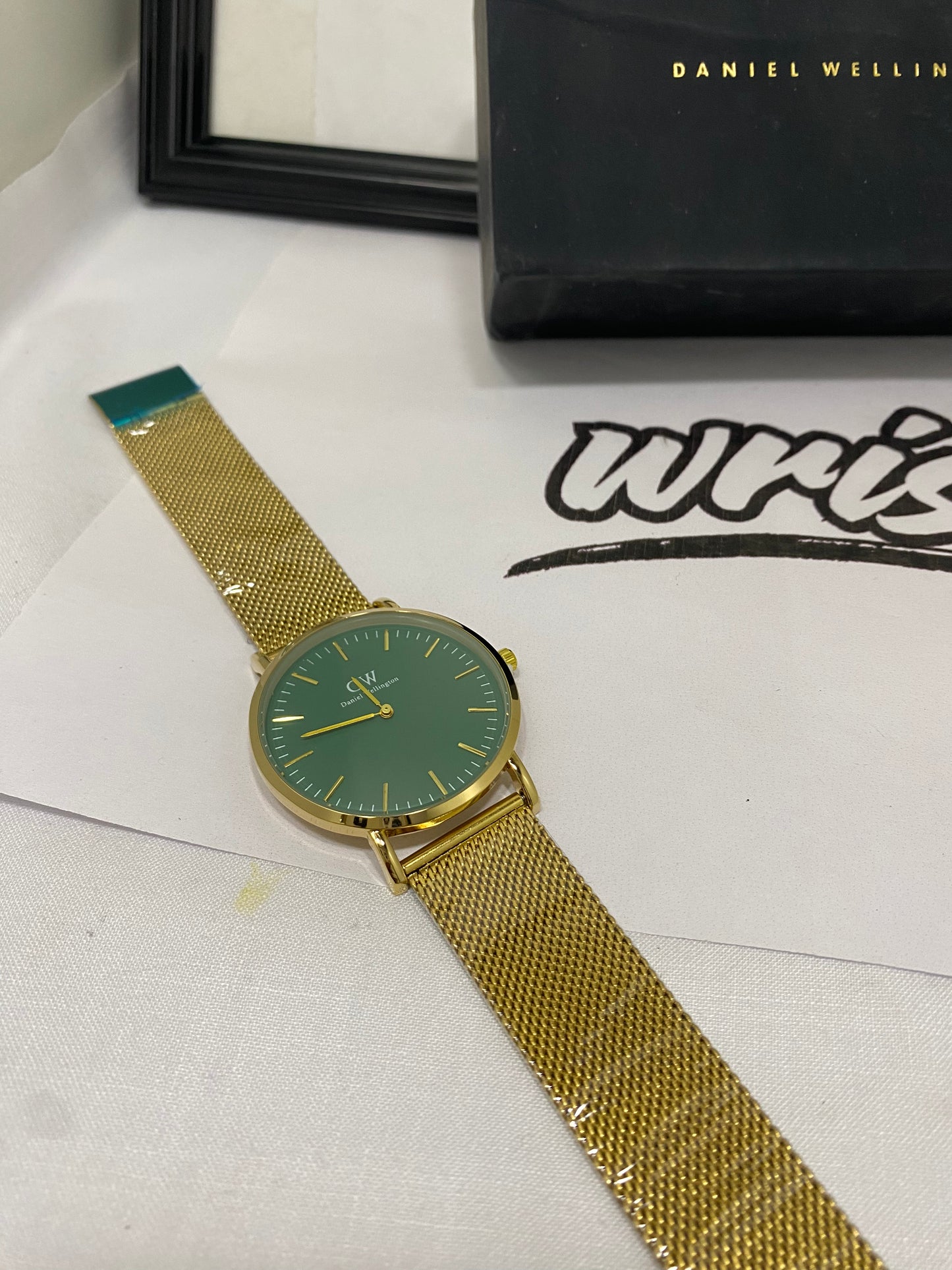 DW GOLD Round Mesh Chain