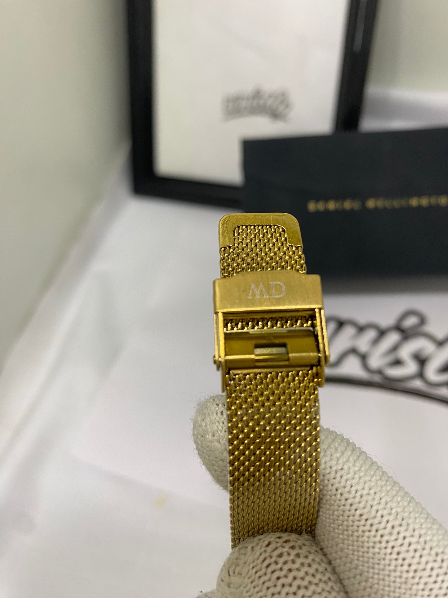 DW GOLD Round Mesh Chain