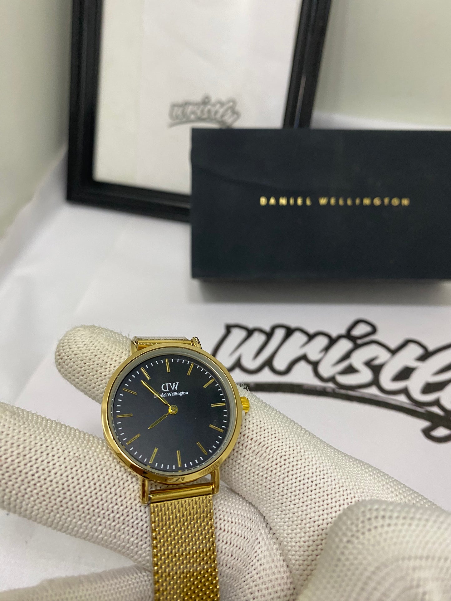 DW GOLD Round Mesh Chain