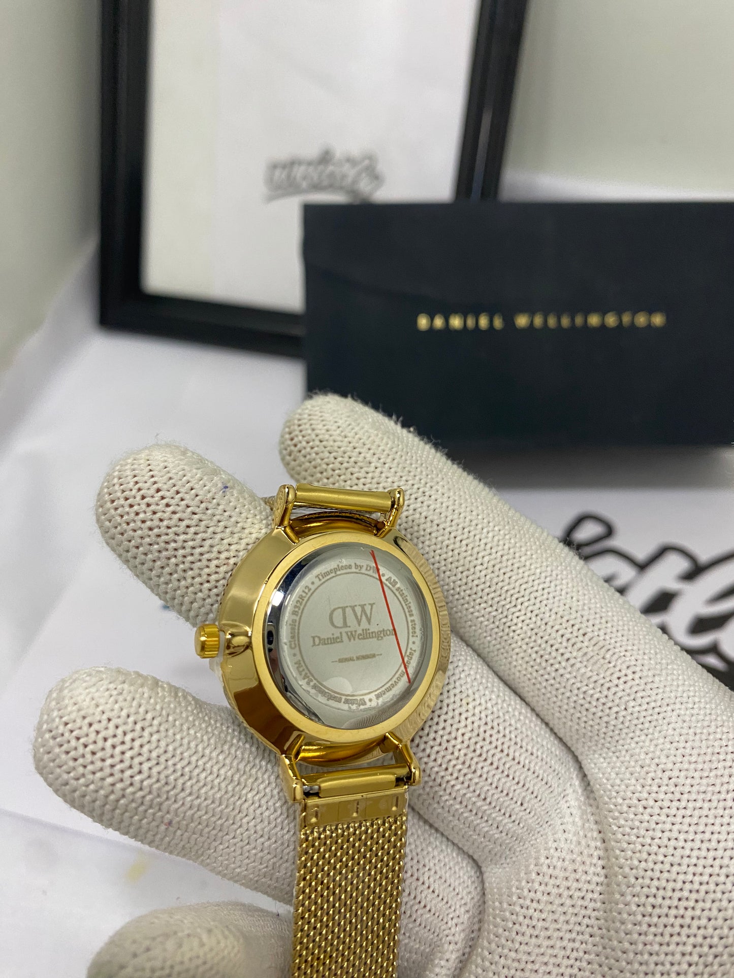 DW GOLD Round Mesh Chain