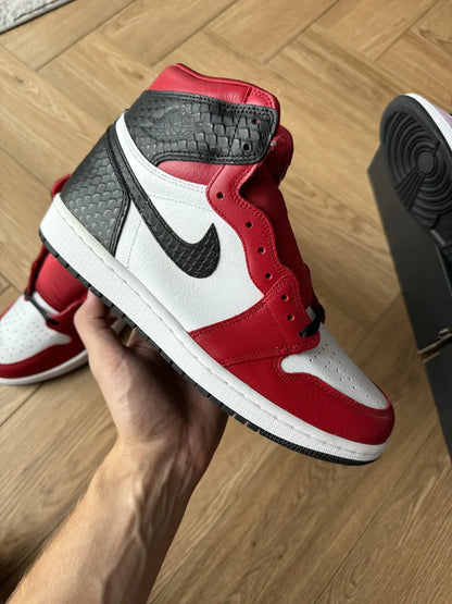 NIK AIR Jordans | Full OG Quality With OG BOX + Laces extra + accessories | Red White Snake print