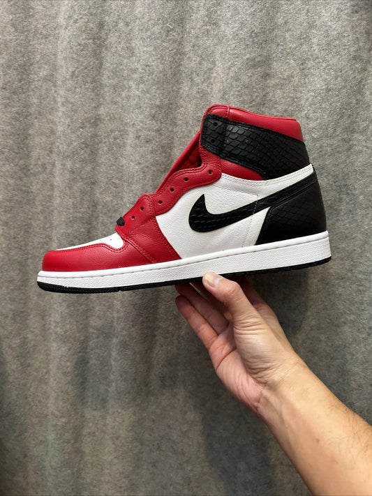 NIK AIR Jordans | Full OG Quality With OG BOX + Laces extra + accessories | Red White Snake print